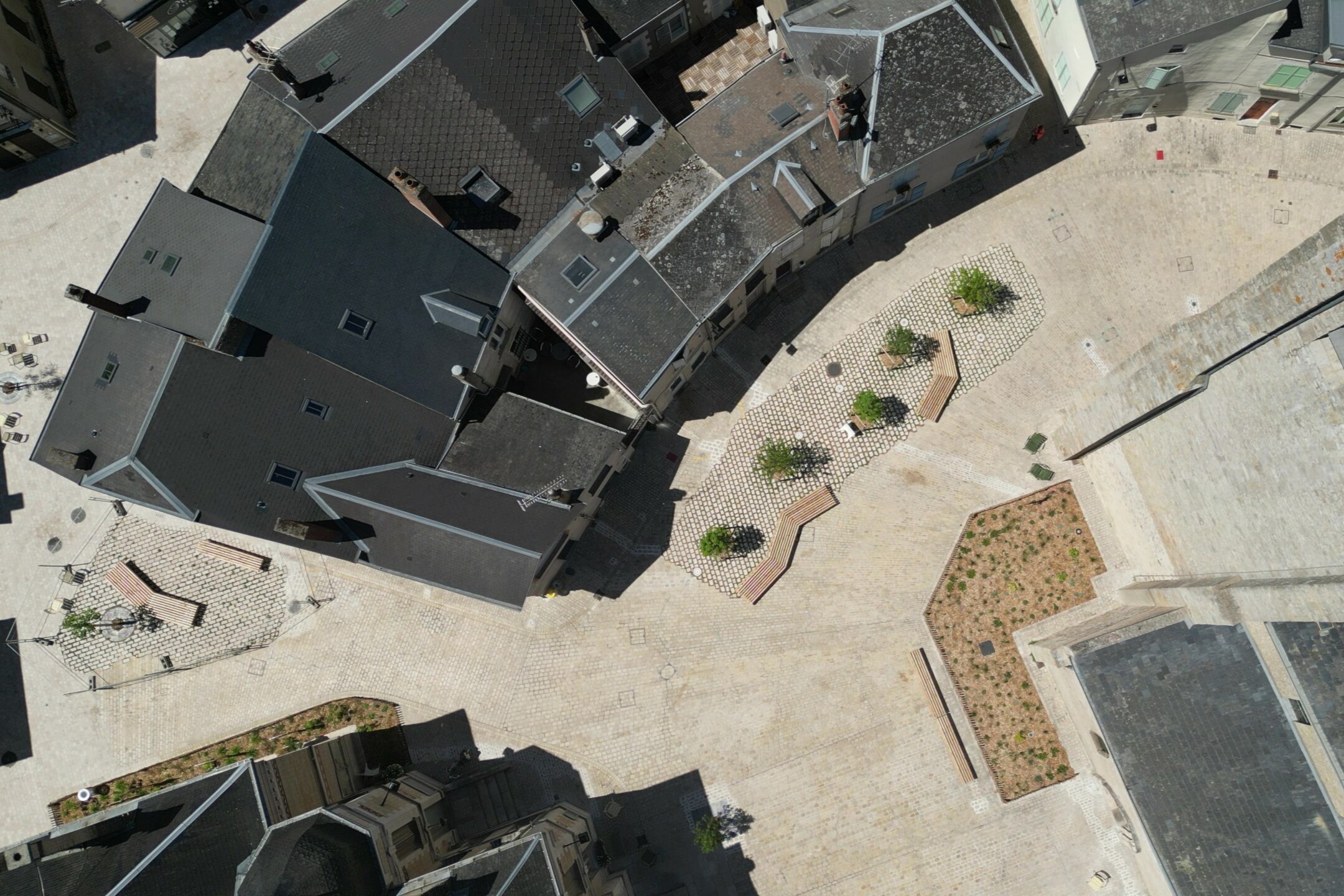 AMENAGEMENTS PAYSAGERS DES ESPACES PUBLICS DE JARGEAU